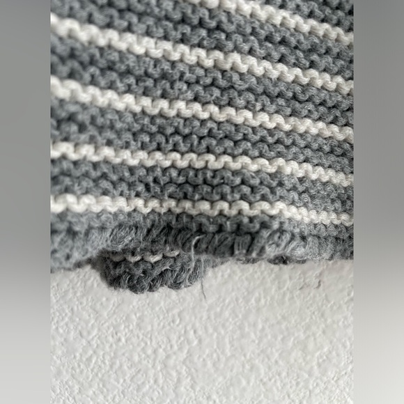 Frame gray & white striped scoop neck split sleeve cotton sweater | S - Picture 10 of 13